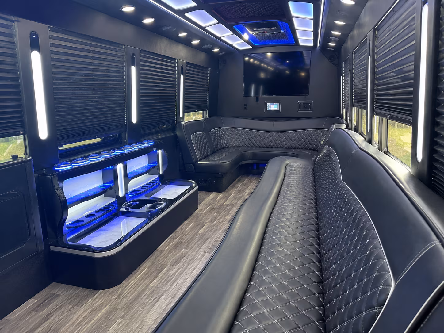 Mesa Winery Tour & Pub Crawl Transportation party bus interior