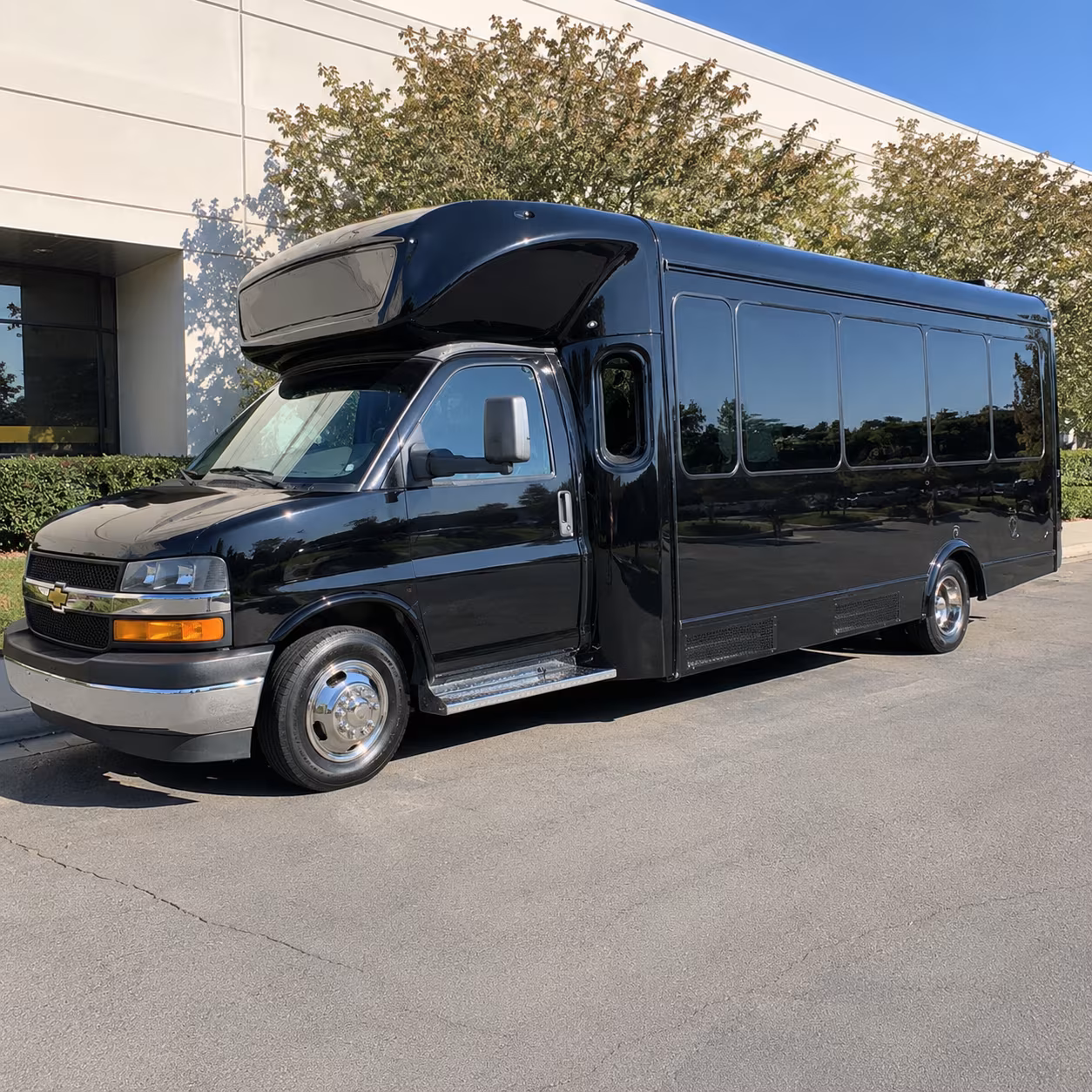 Mesa Winery Tour & Pub Crawl Transportation party bus exterior